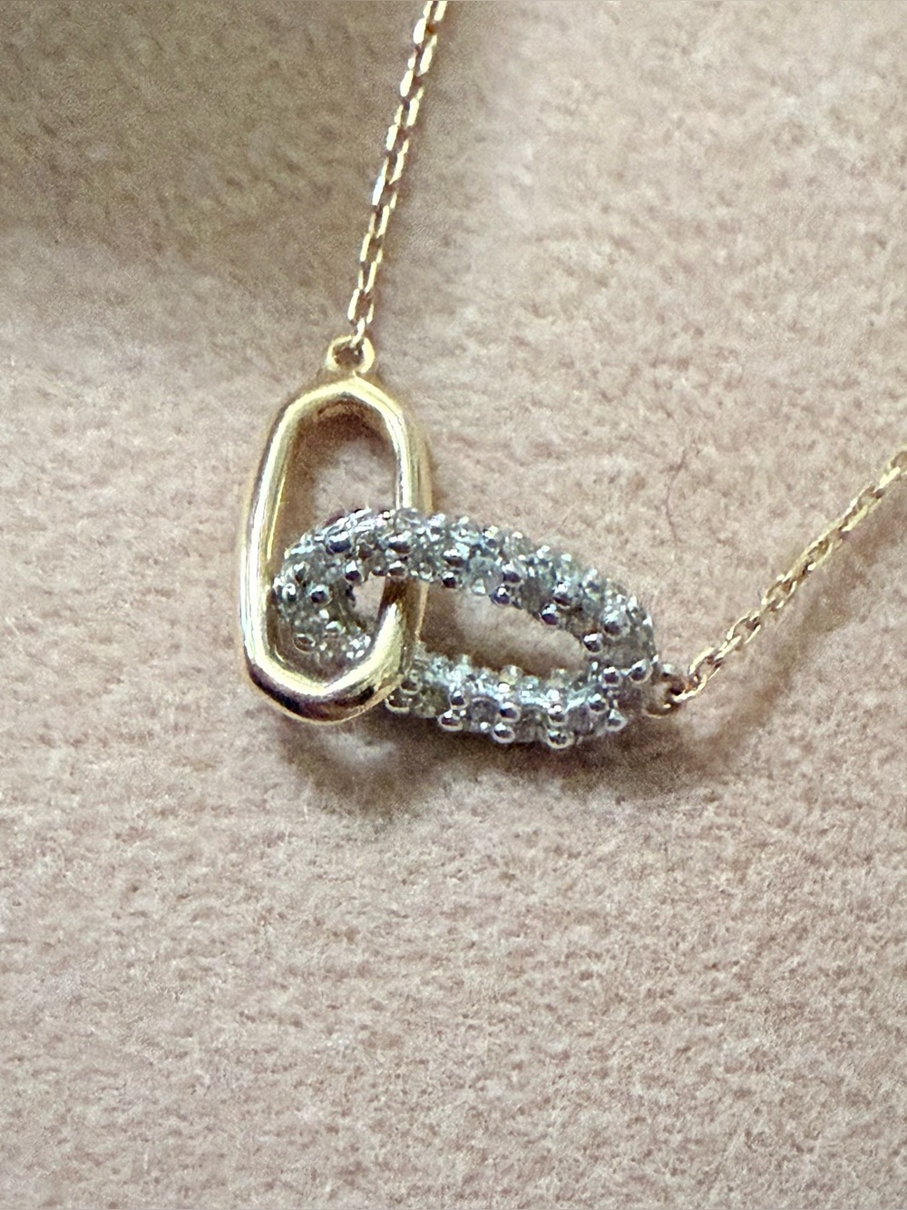 Kendra Scott Elisa 14k Yellow Gold Interlocking Pendant Necklace White Diamond - Picture 11 of 12